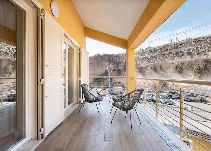 Urban Oasis Labicana Modern Loft With Terrace