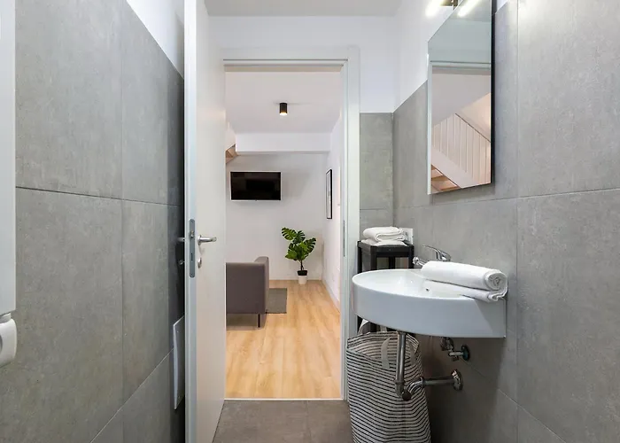 Urban Oasis Labicana Modern Loft With Terrace Rom