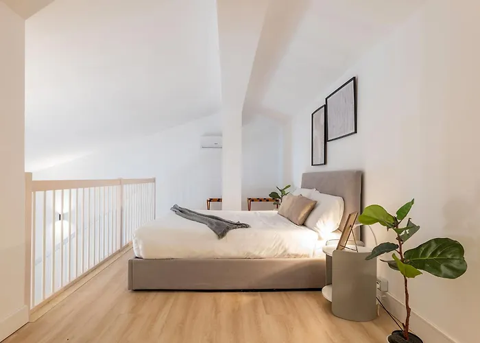 Urban Oasis Labicana Modern Loft With Terrace