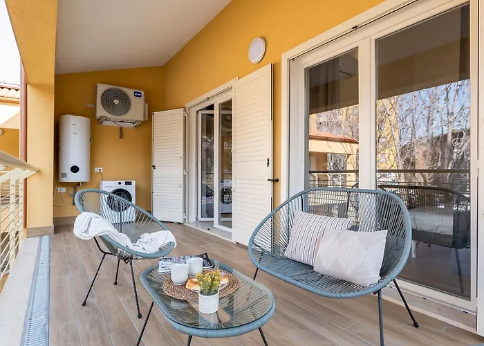 Urban Oasis Labicana Modern Loft With Terrace Apartment